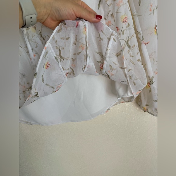 Whit House Black Market WHBM 0 Petite White Floral Ruffle Blouse Top - Picture 4 of 8